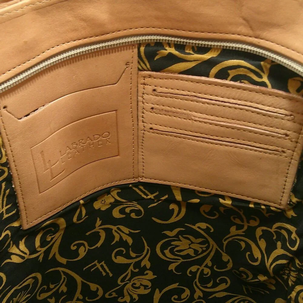 Quality Handcrafted Natural Labrado Minimalist Design Leather Tote - Picture 13 of 14